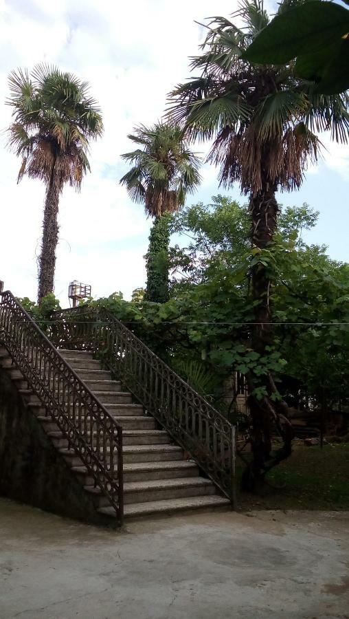Elco Ξενοδοχείο Zugdidi Εξωτερικό φωτογραφία